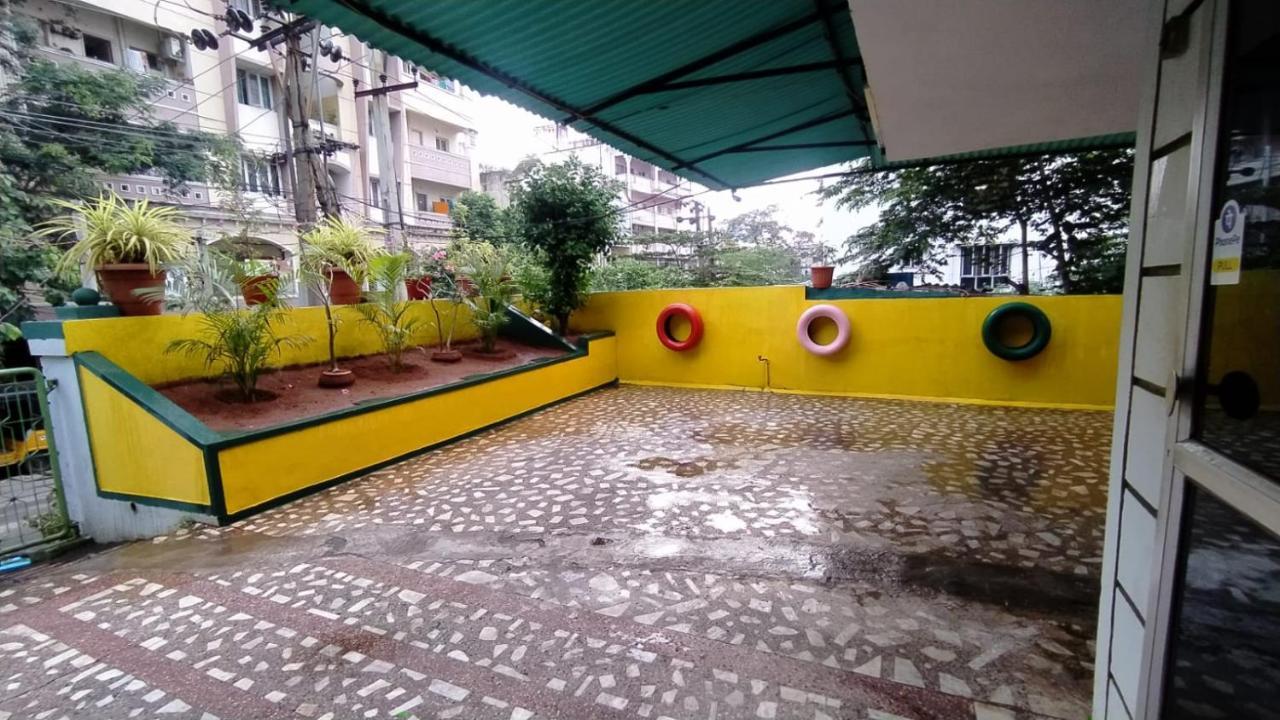 Kushi Homestay Guest House Visakhapatnam Esterno foto