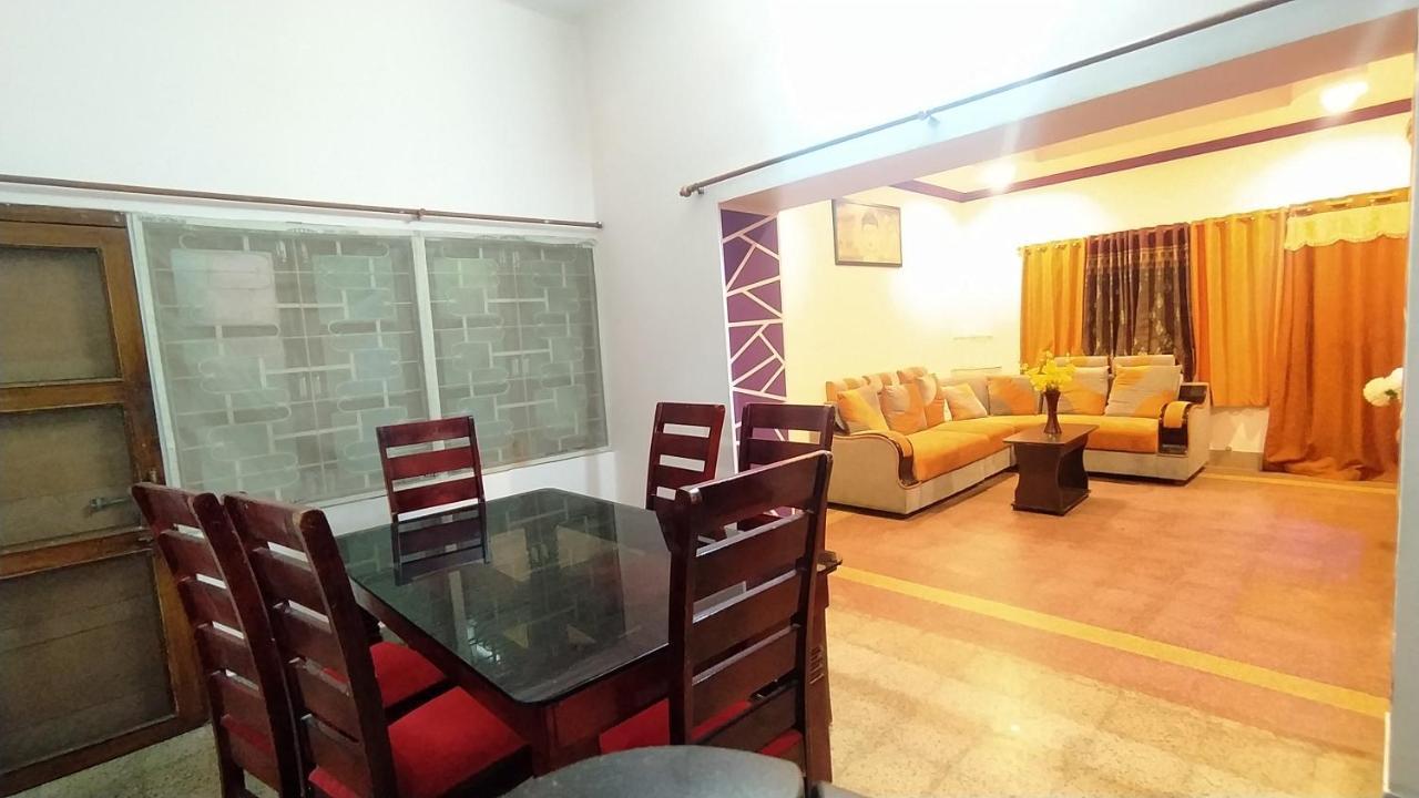 Kushi Homestay Guest House Visakhapatnam Esterno foto